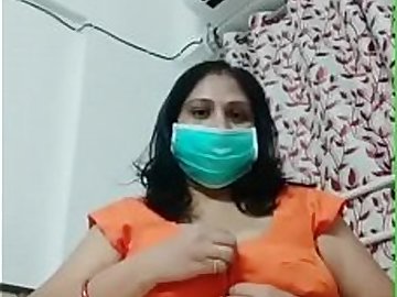 Bhabhi boobs