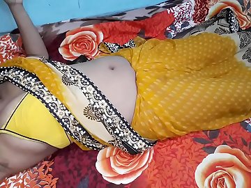 Indian Bhabhi Sex In Yellow Sari Real Fucking