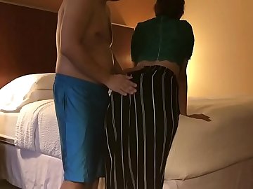 dirty gujarati Indian Wife cheats in Husband in Hotel